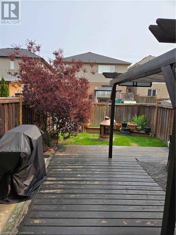 Photo 5 of 27 Waterbridge Street, Stoney Creek ON