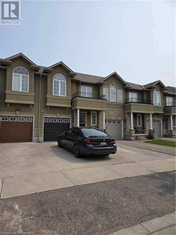 Photo 3 of 27 Waterbridge Street, Stoney Creek ON
