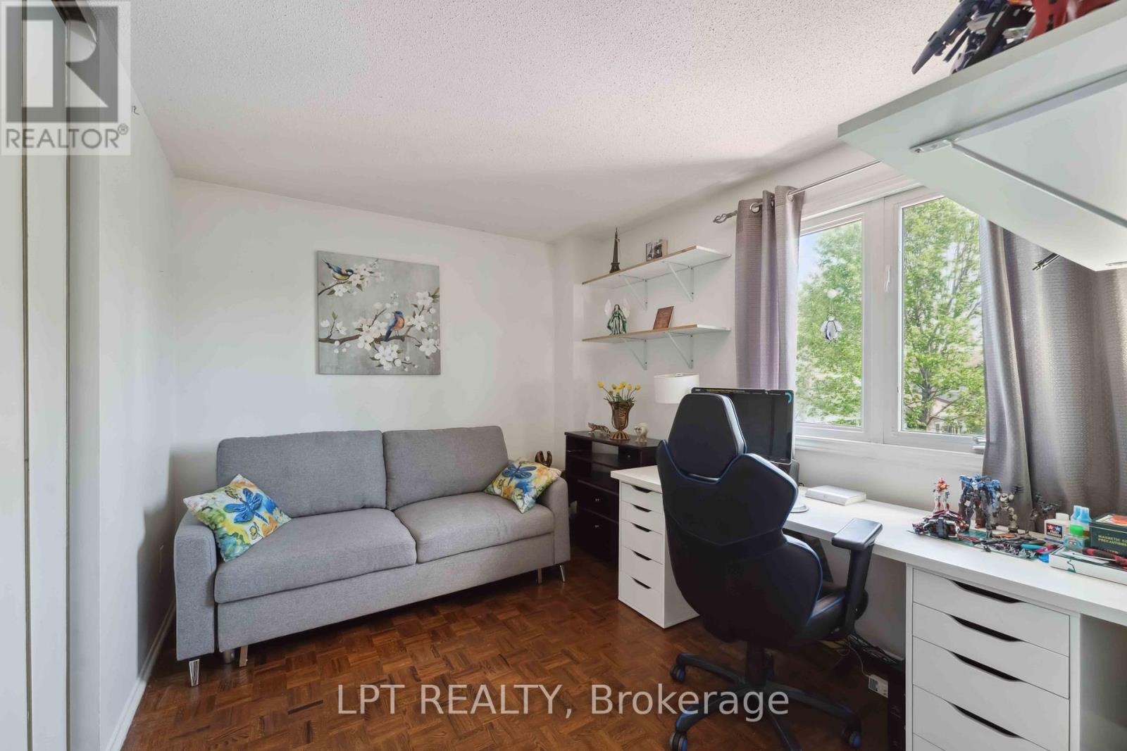 Photo 33 of 61 Fieldgate Drive, Ottawa ON