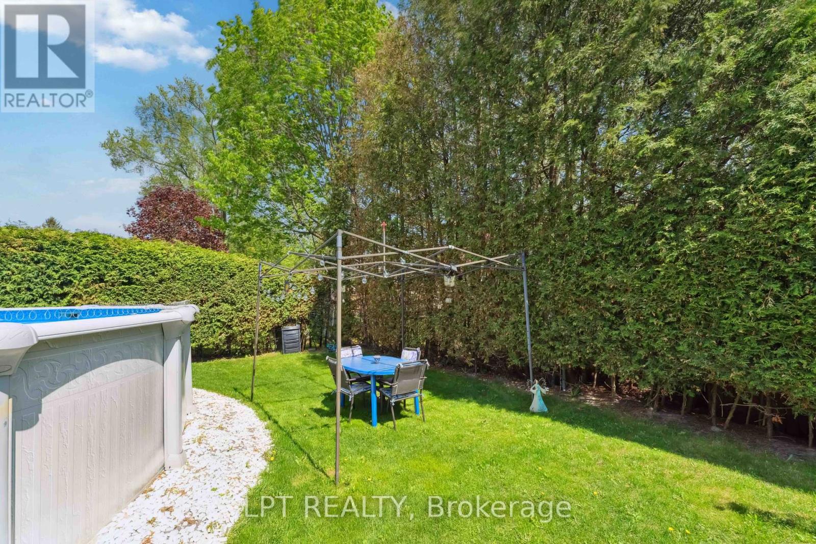 Photo 46 of 61 Fieldgate Drive, Ottawa ON