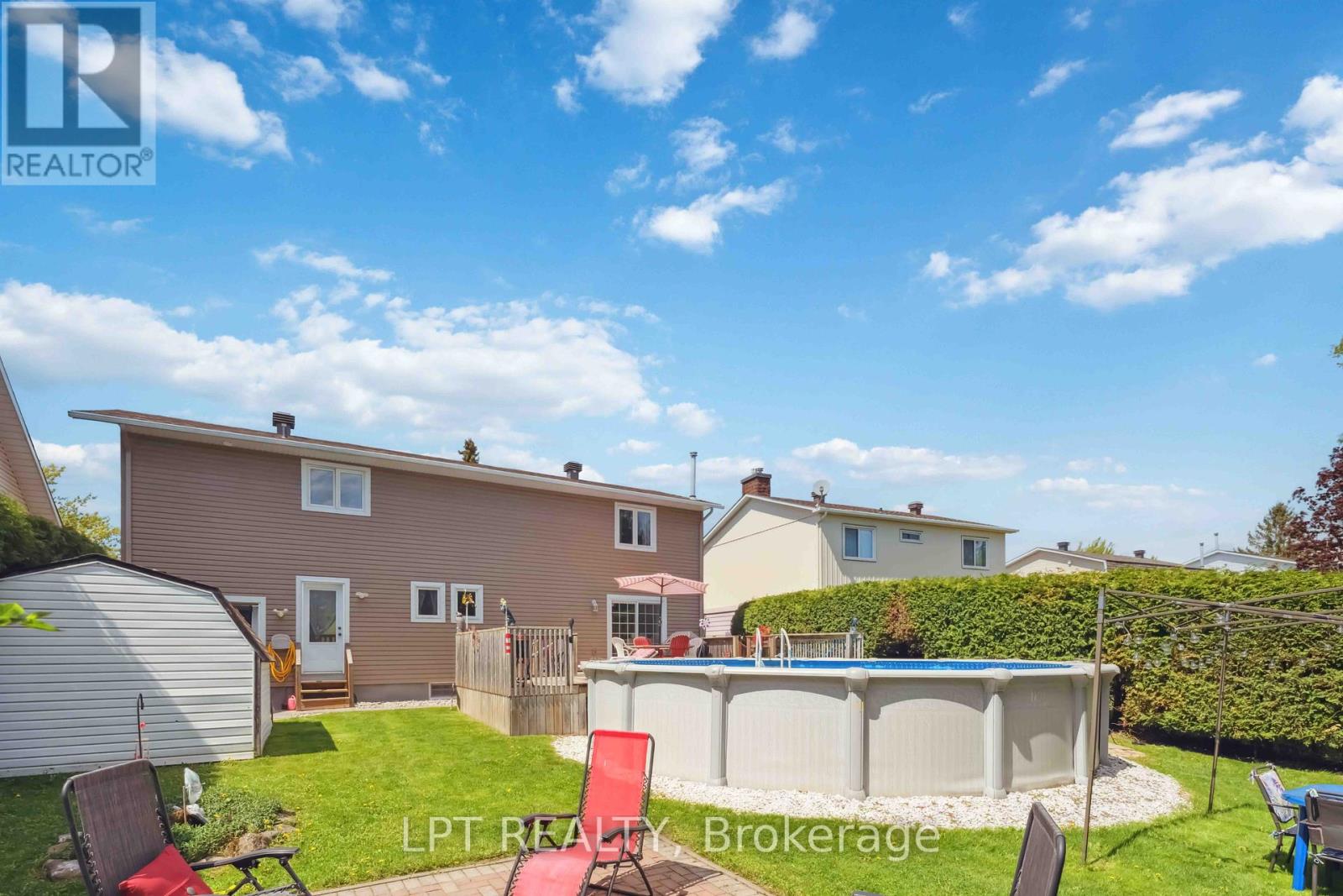 Photo 27 of 61 Fieldgate Drive, Ottawa ON
