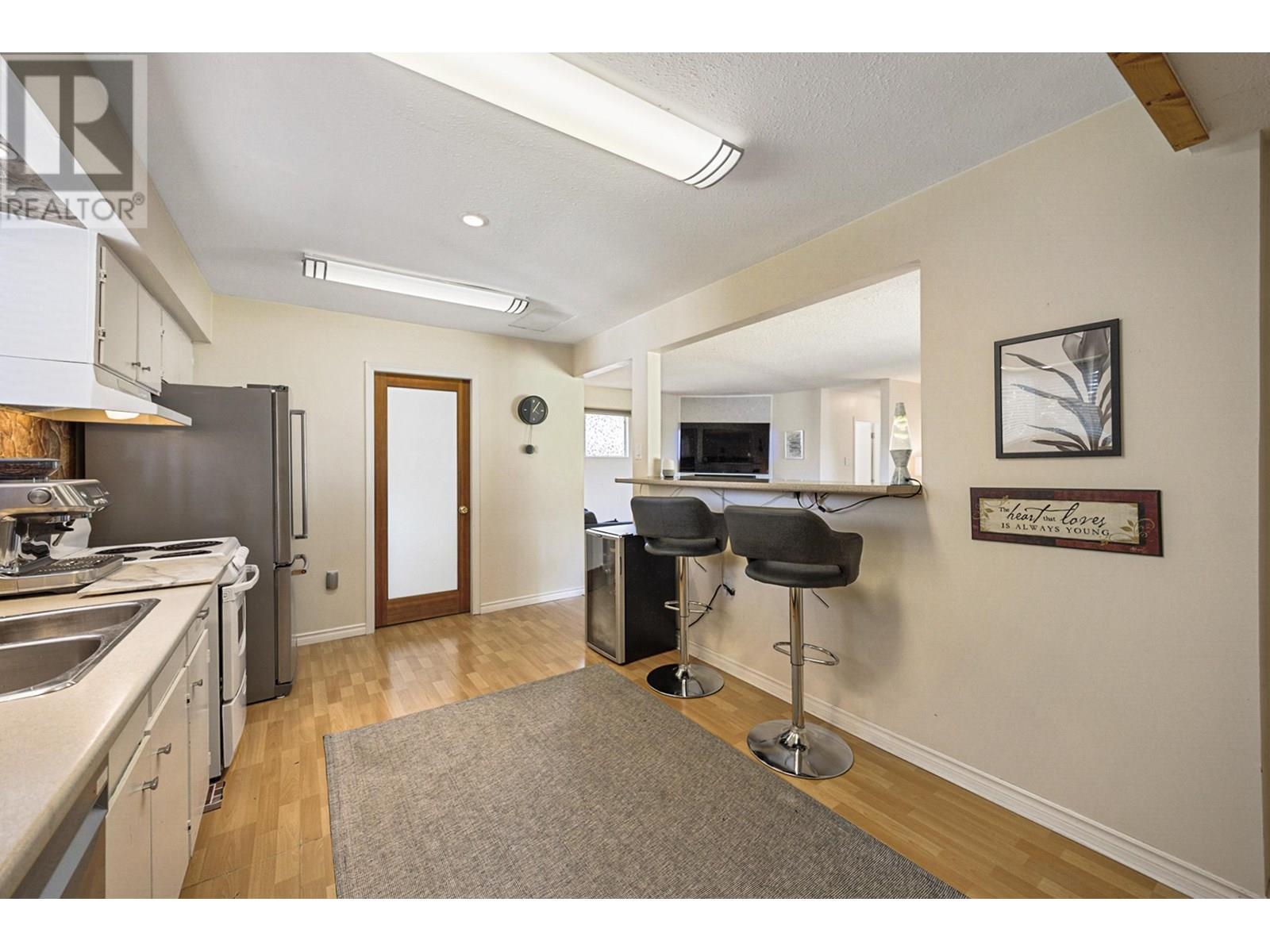 Photo 18 of 3819 Coast Meridian Road, Port Coquitlam BC