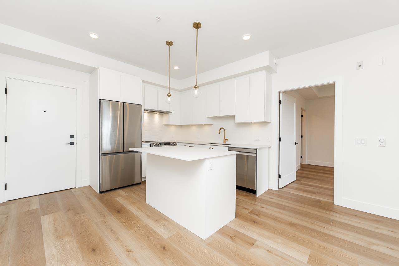 Photo 7 of 115 20282 72 B Avenue, Langley BC