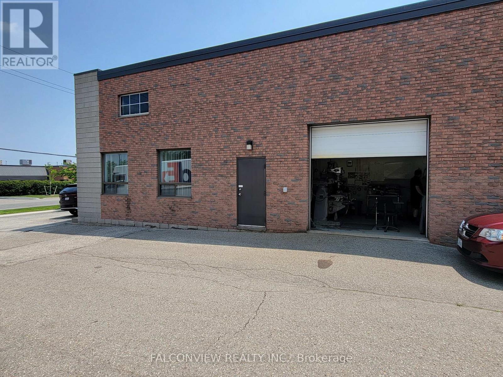 Photo 5 of 5208 Everest Drive, Mississauga ON