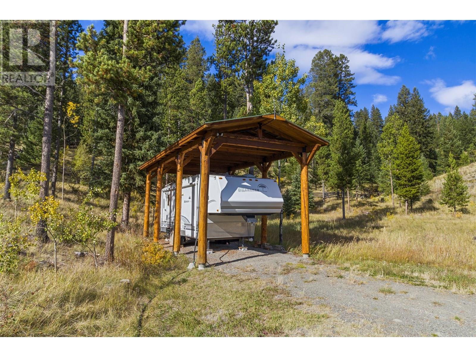 7020 Brolin Road, Logan Lake