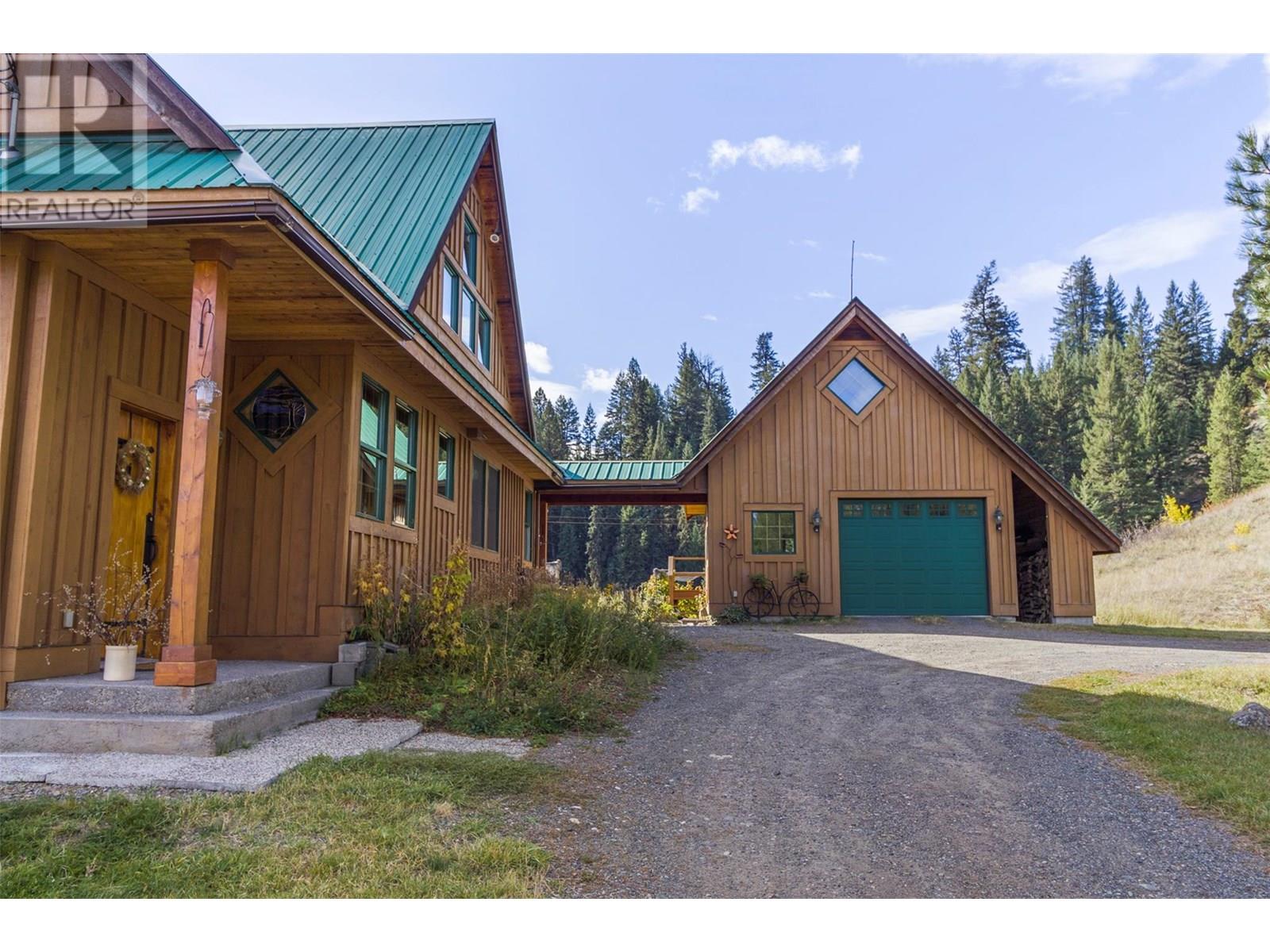 7020 Brolin Road, Logan Lake