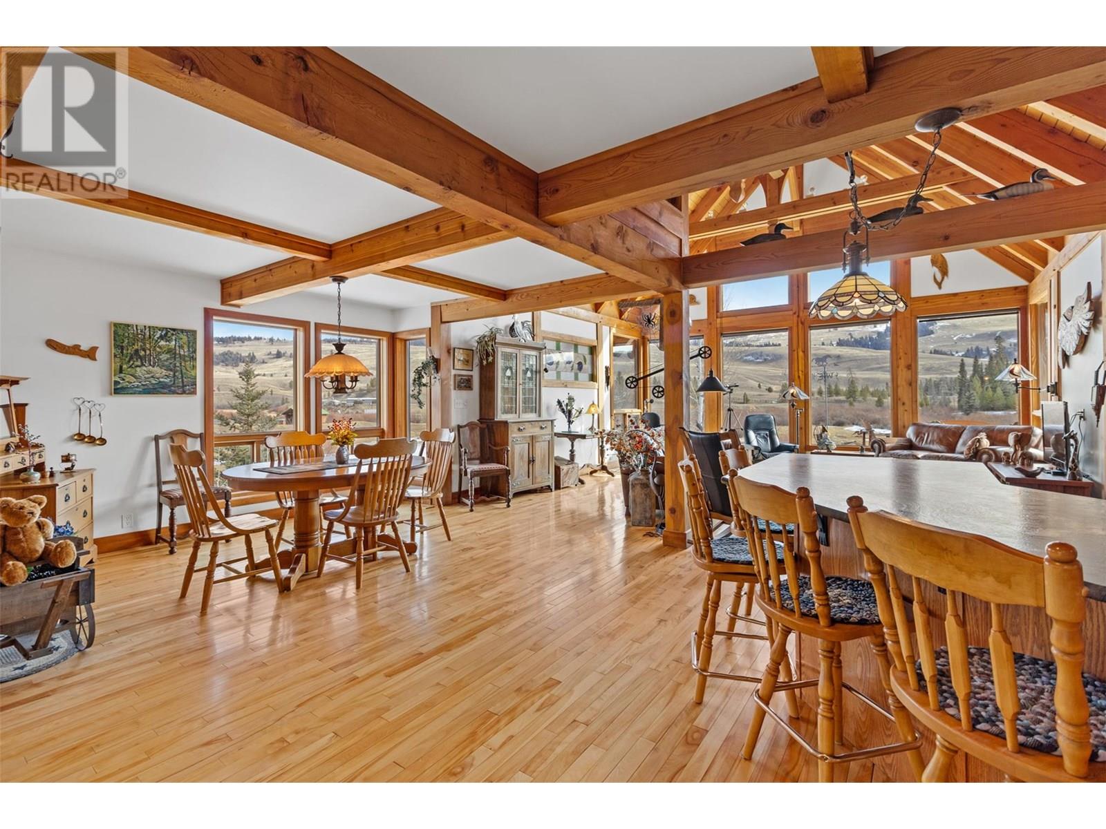 7020 Brolin Road, Logan Lake