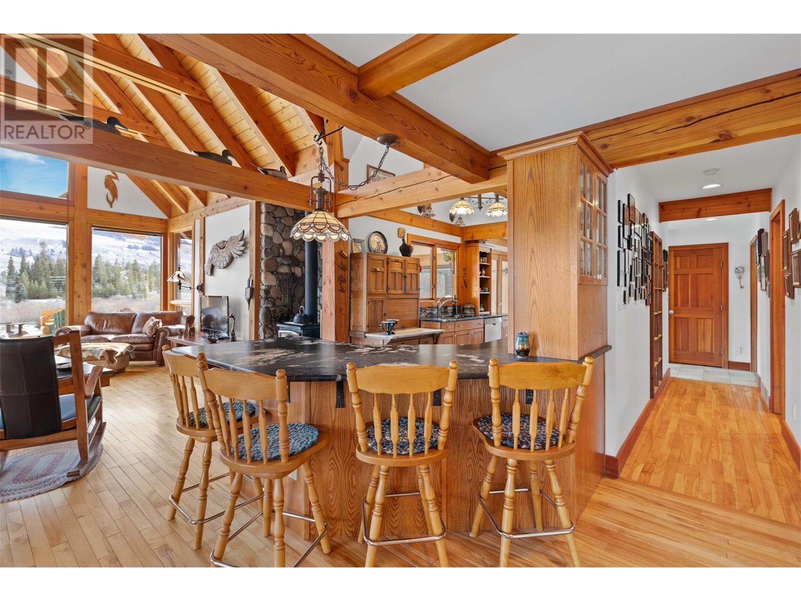 7020 Brolin Road, Logan Lake