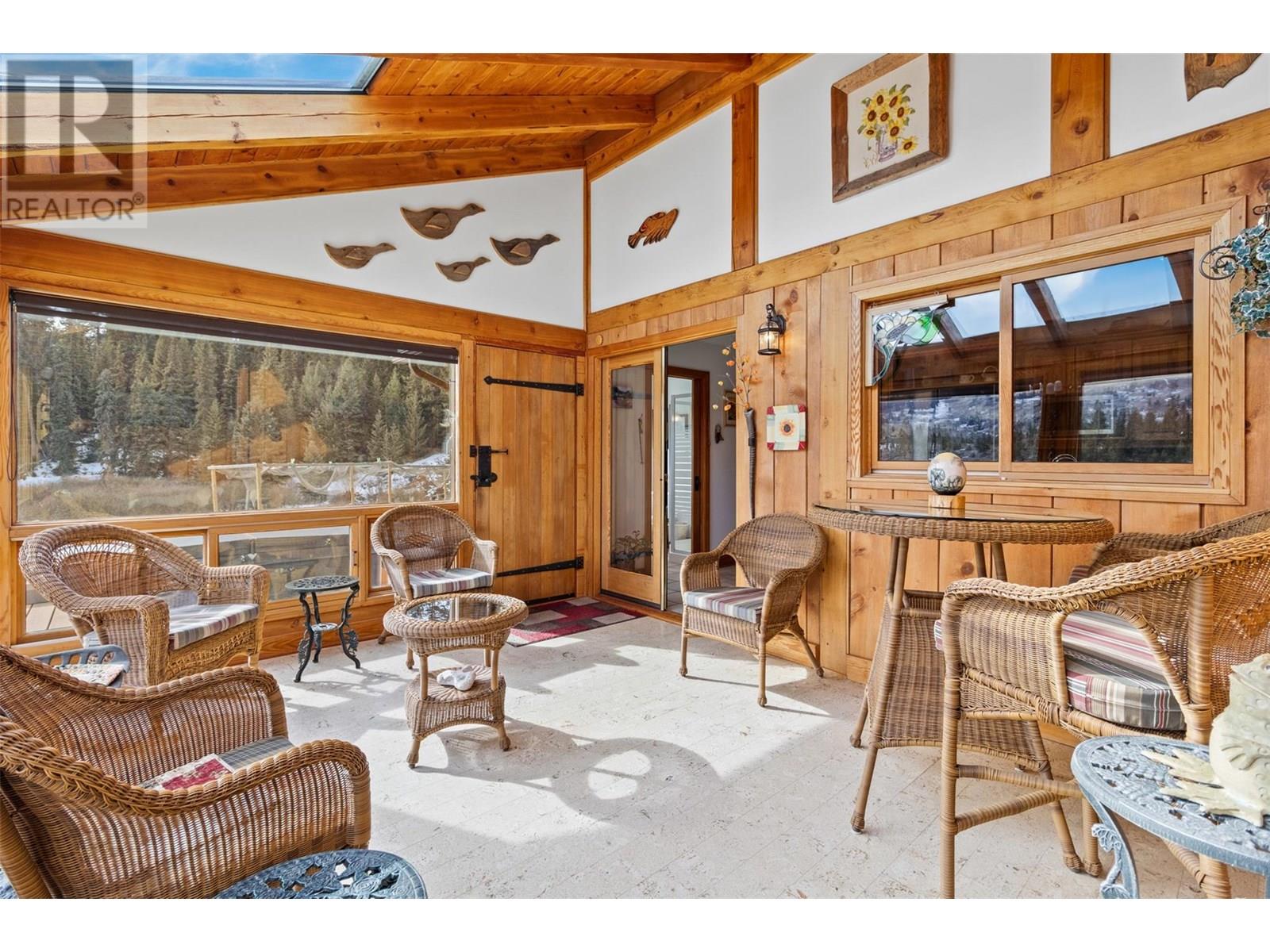 7020 Brolin Road, Logan Lake