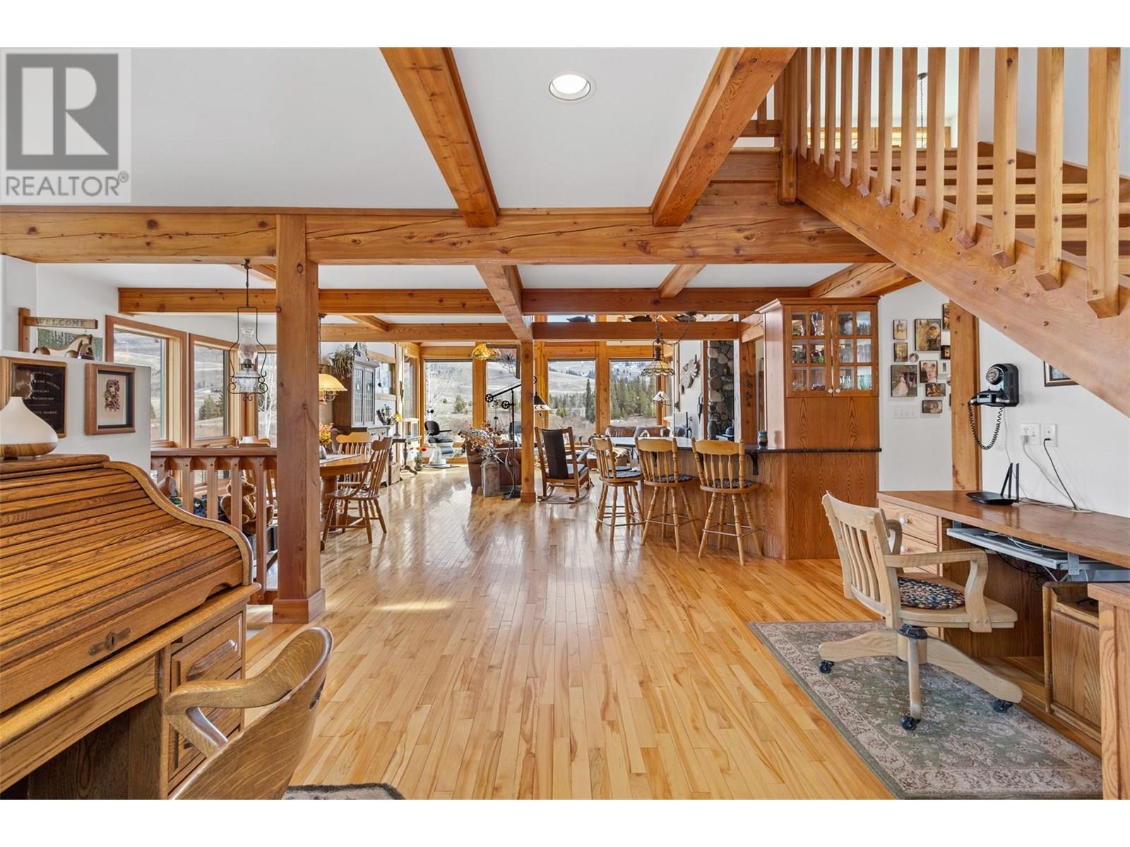 7020 Brolin Road, Logan Lake