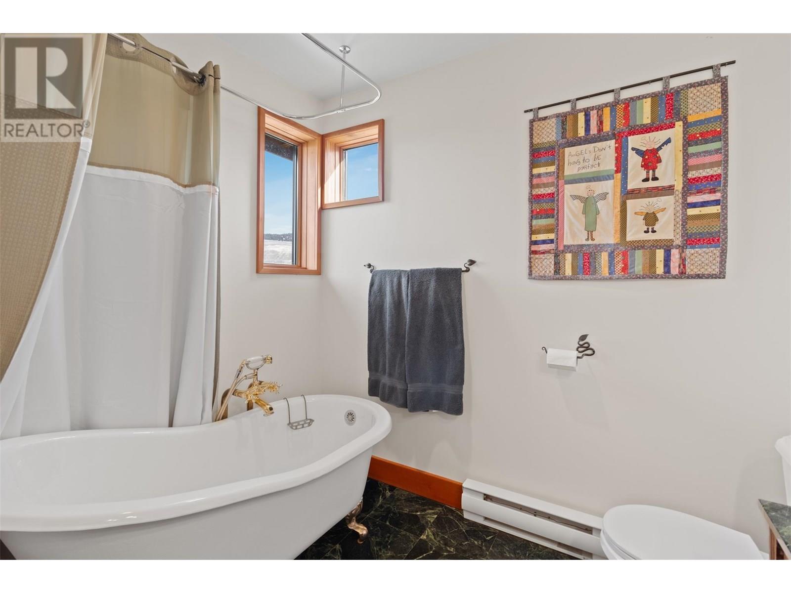 7020 Brolin Road, Logan Lake