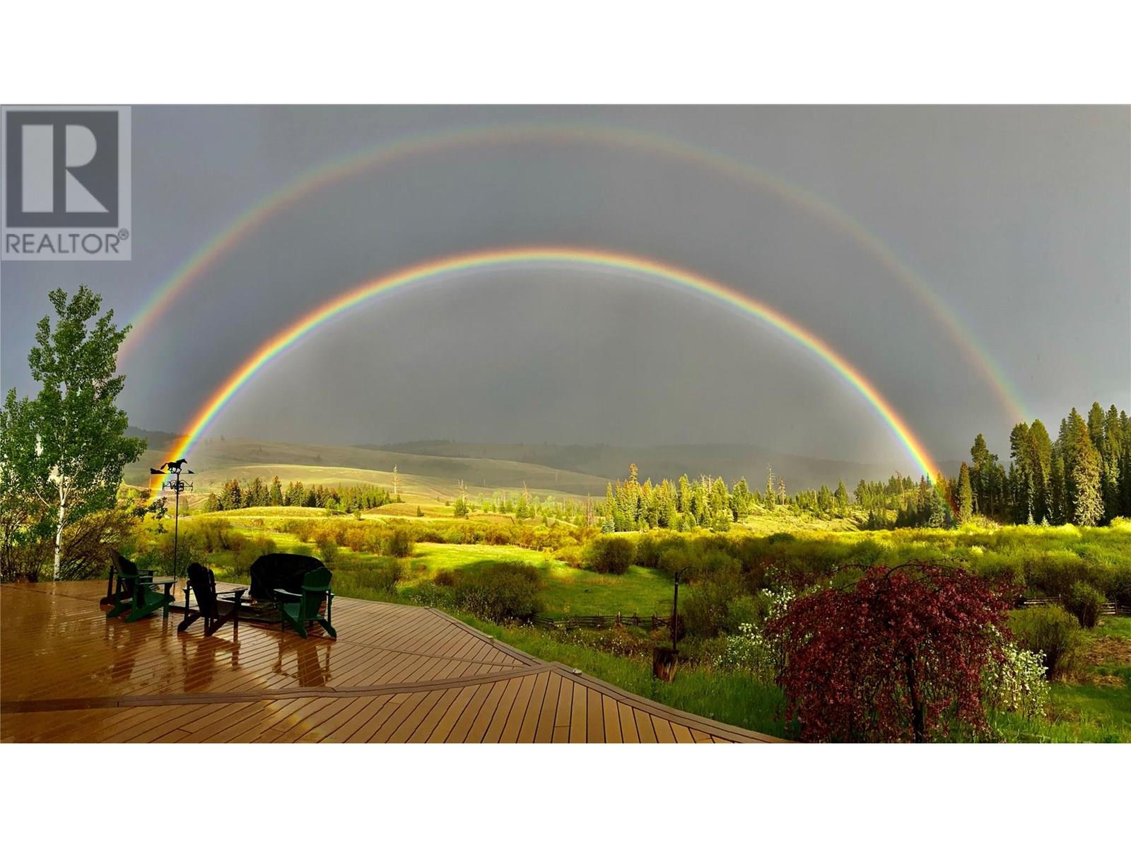 7020 Brolin Road, Logan Lake