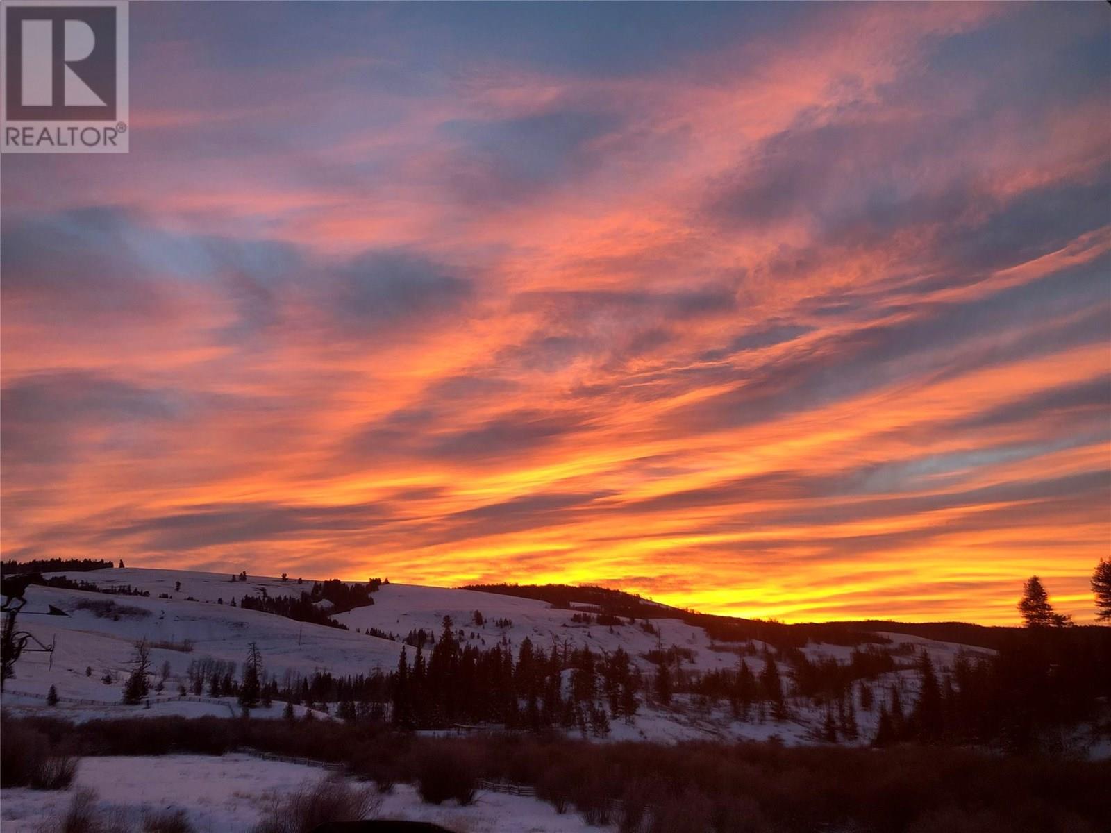 7020 Brolin Road, Logan Lake