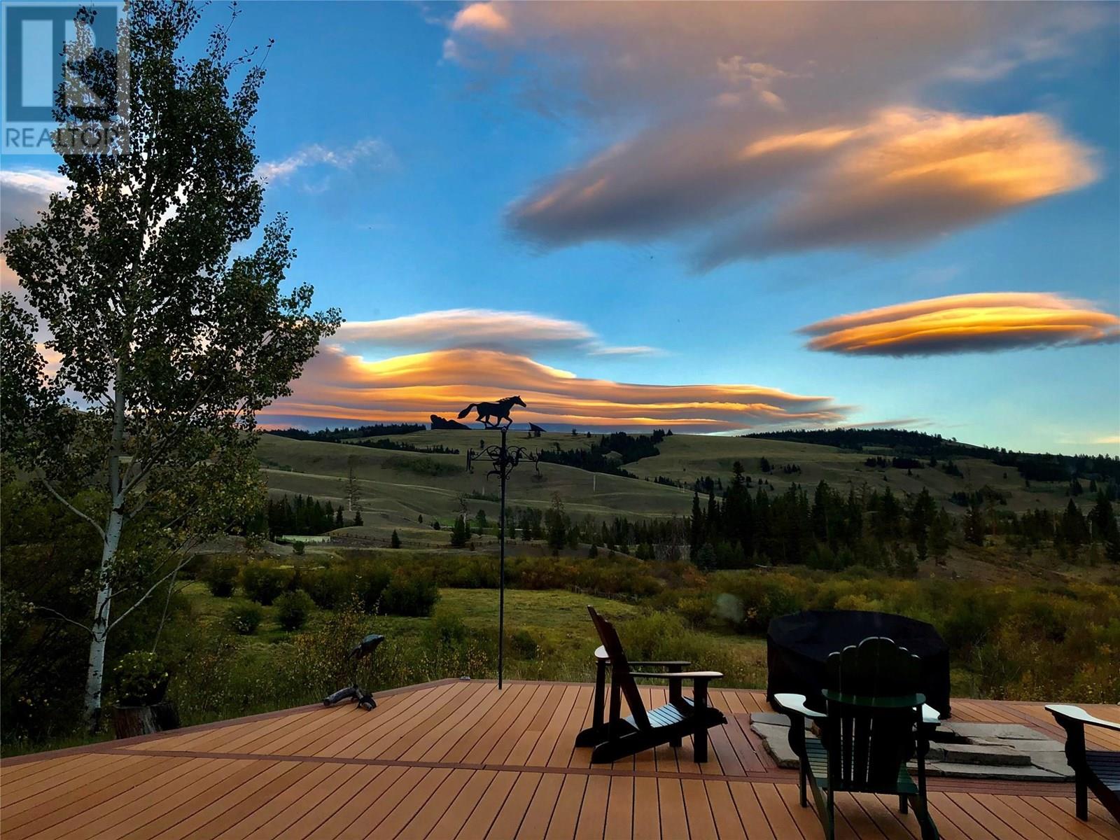 7020 Brolin Road, Logan Lake