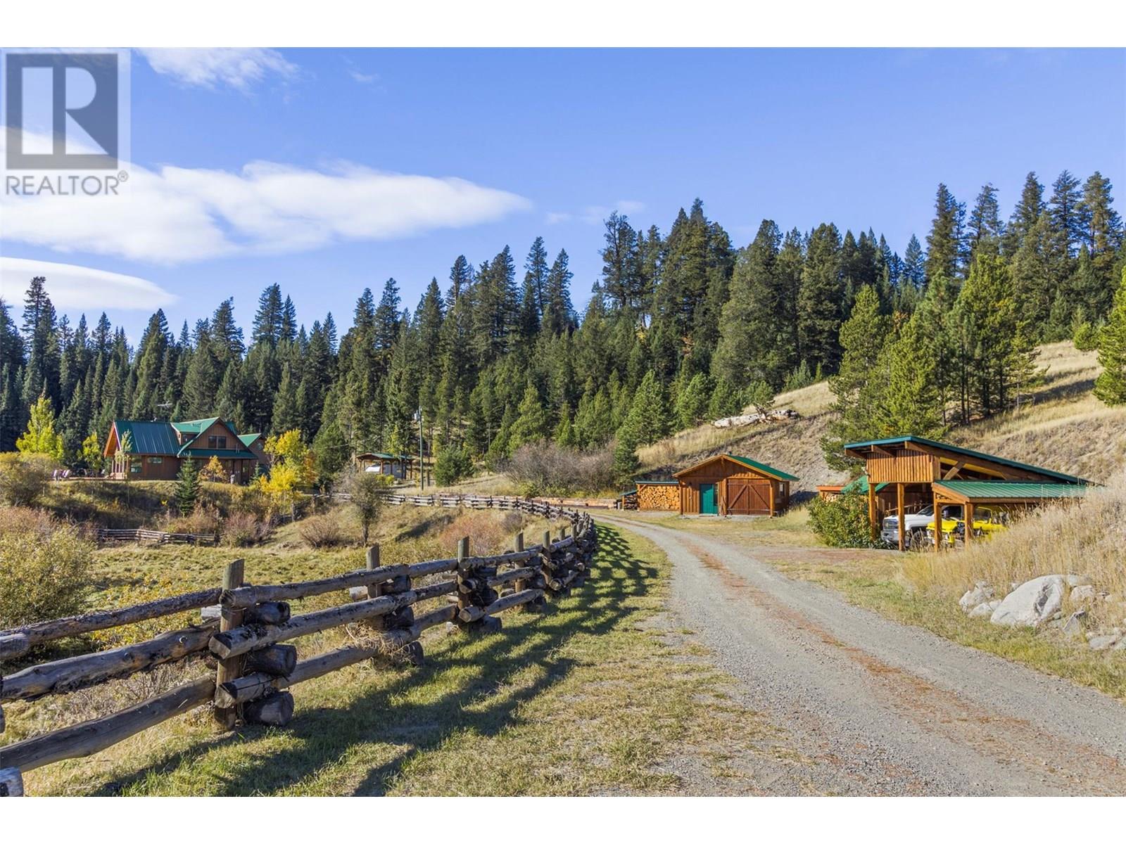 7020 Brolin Road, Logan Lake