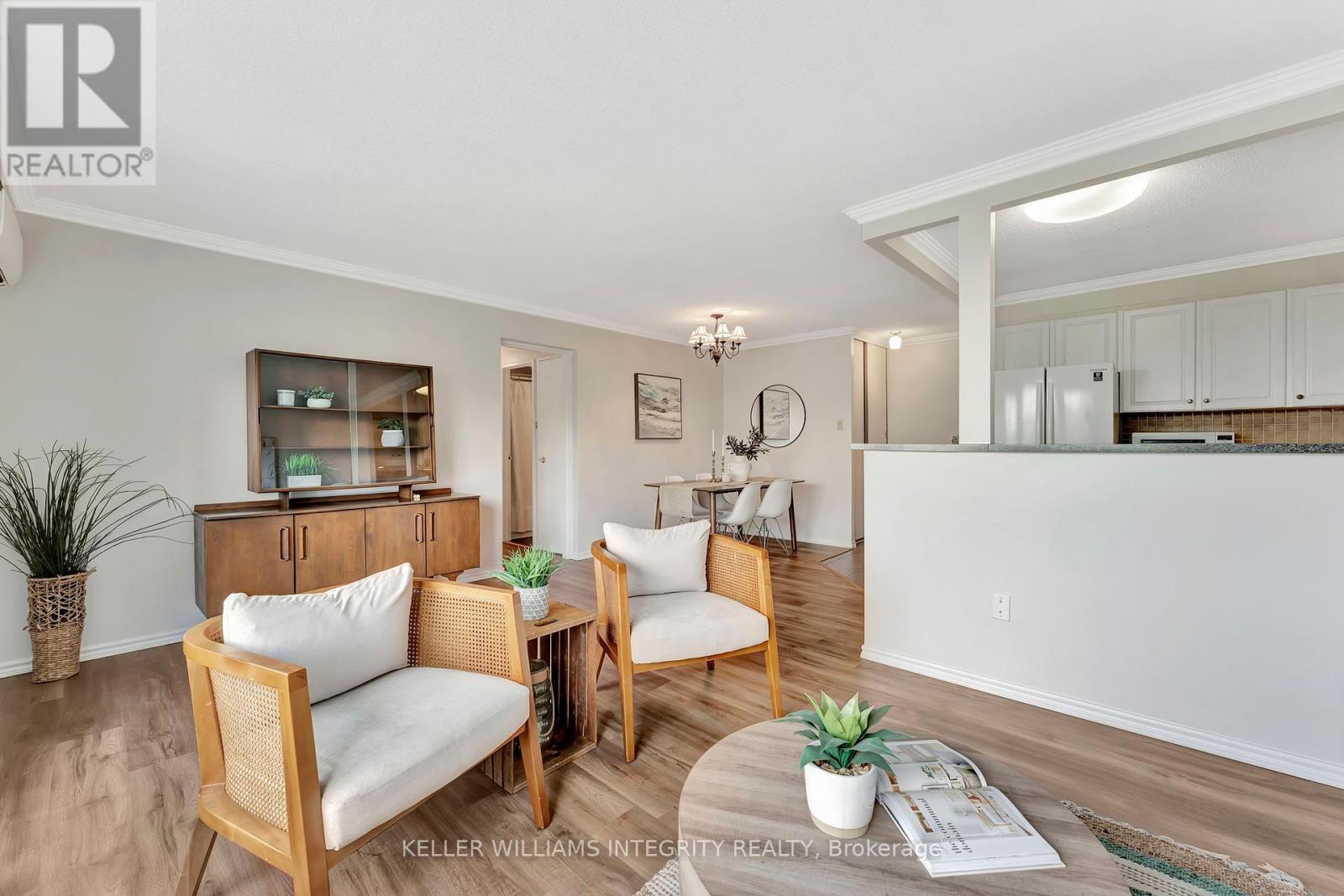Photo 5 of 504 20 Chesterton Drive, Ottawa ON