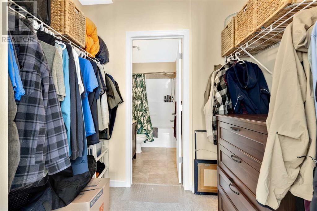Single Family House for Sale in   Sherwood Boulevard NW Sherwood Calgary 