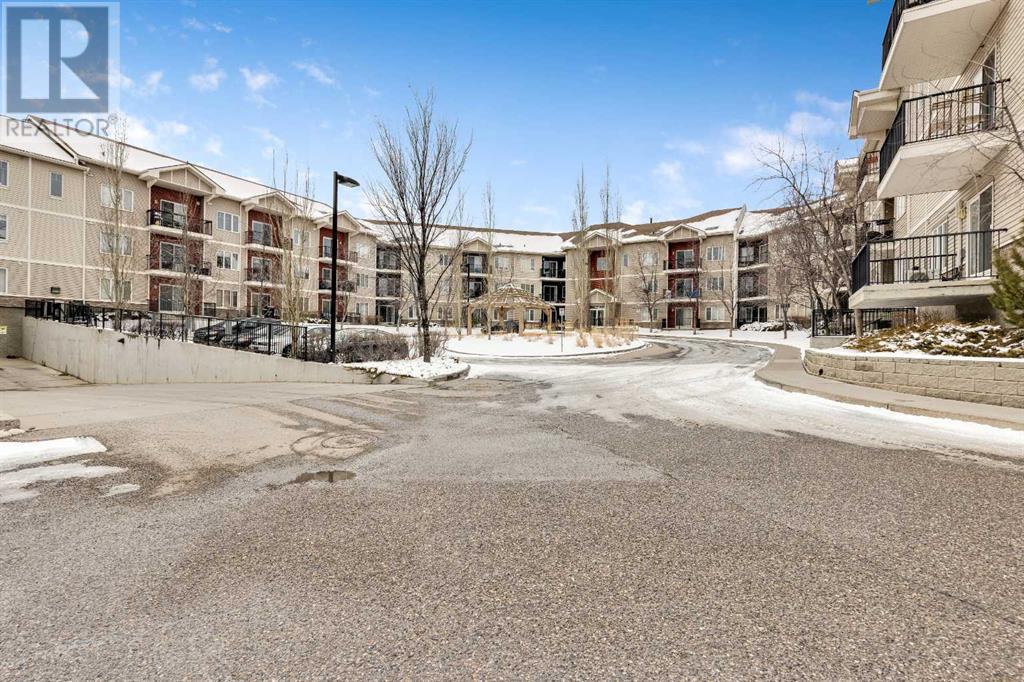 Single Family House for Sale in   Sherwood Boulevard NW Sherwood Calgary 