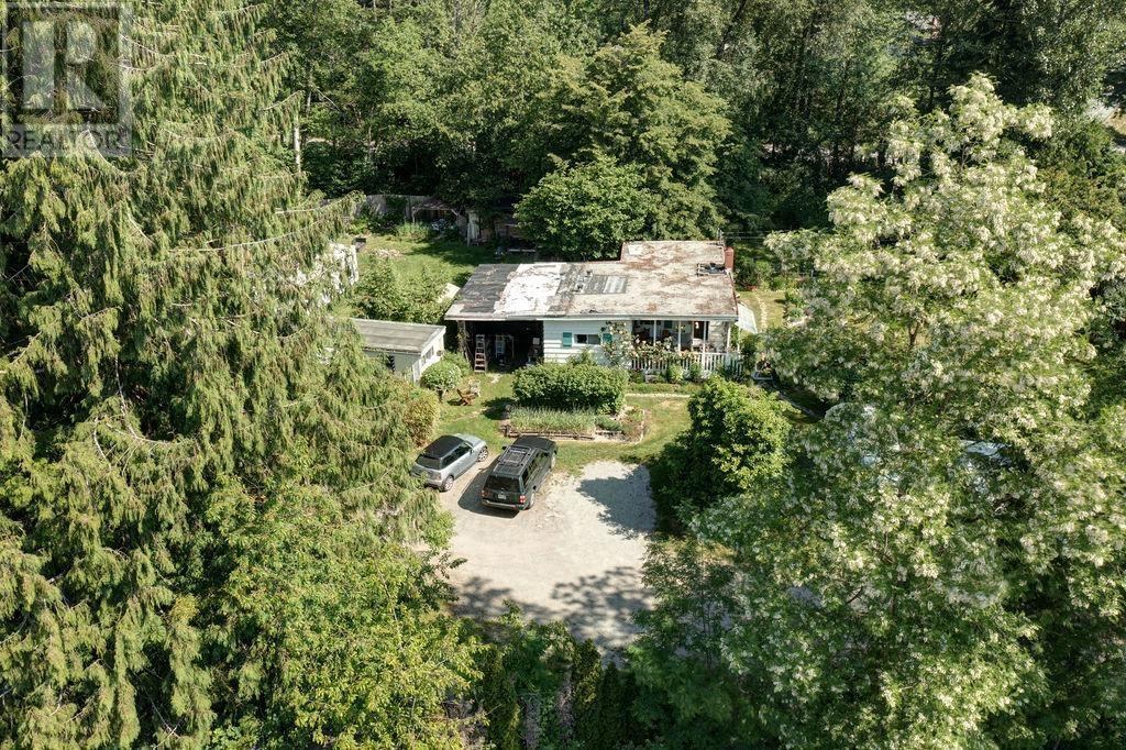 947 NORTH ROAD, Gibsons
