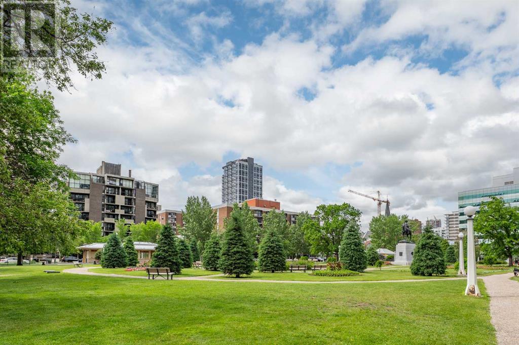Single Family House for Sale in    Avenue SW Beltline Calgary 