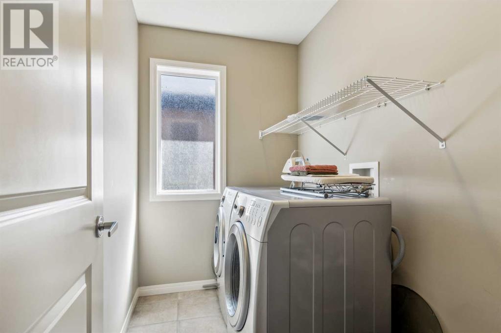 Single Family House for Sale in   Avenue NW Capitol Hill Calgary 