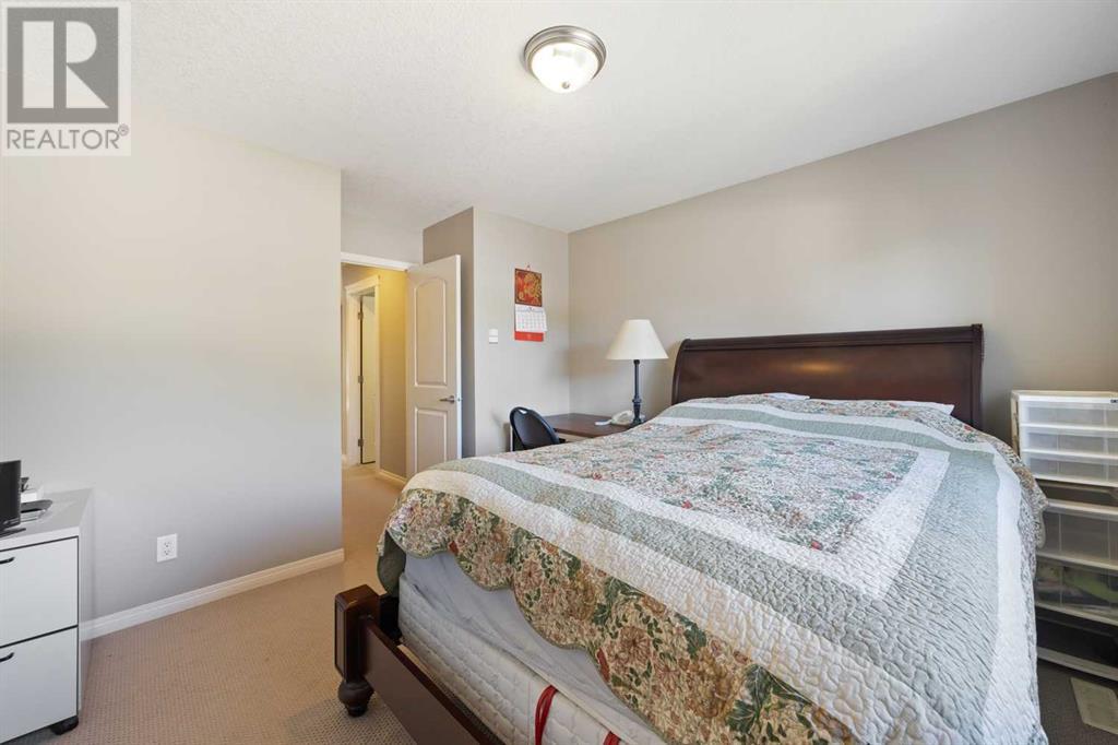 Single Family House for Sale in   Avenue NW Capitol Hill Calgary 