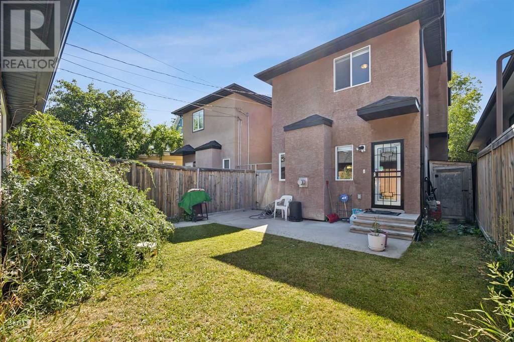 Single Family House for Sale in   Avenue NW Capitol Hill Calgary 