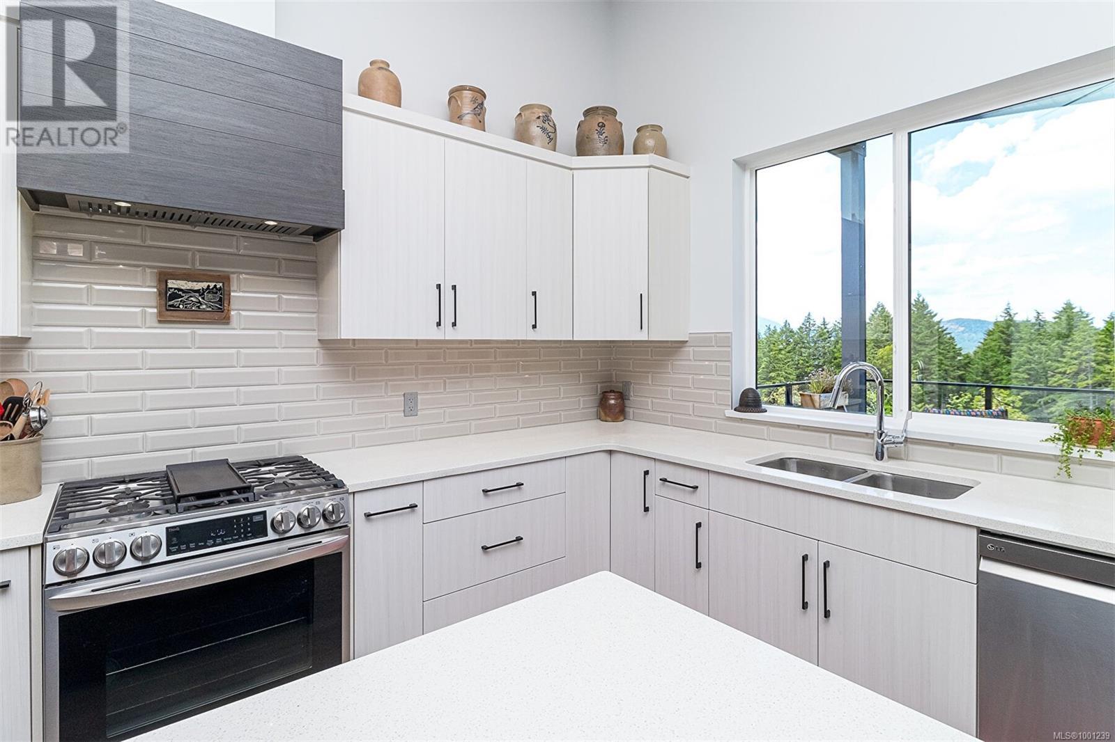  6257 Highwood Drive, Duncan