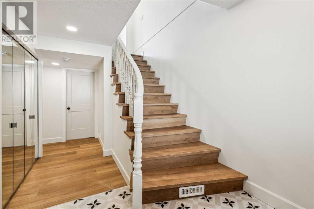 129, 3437 42 Street NW, Calgary, Alberta