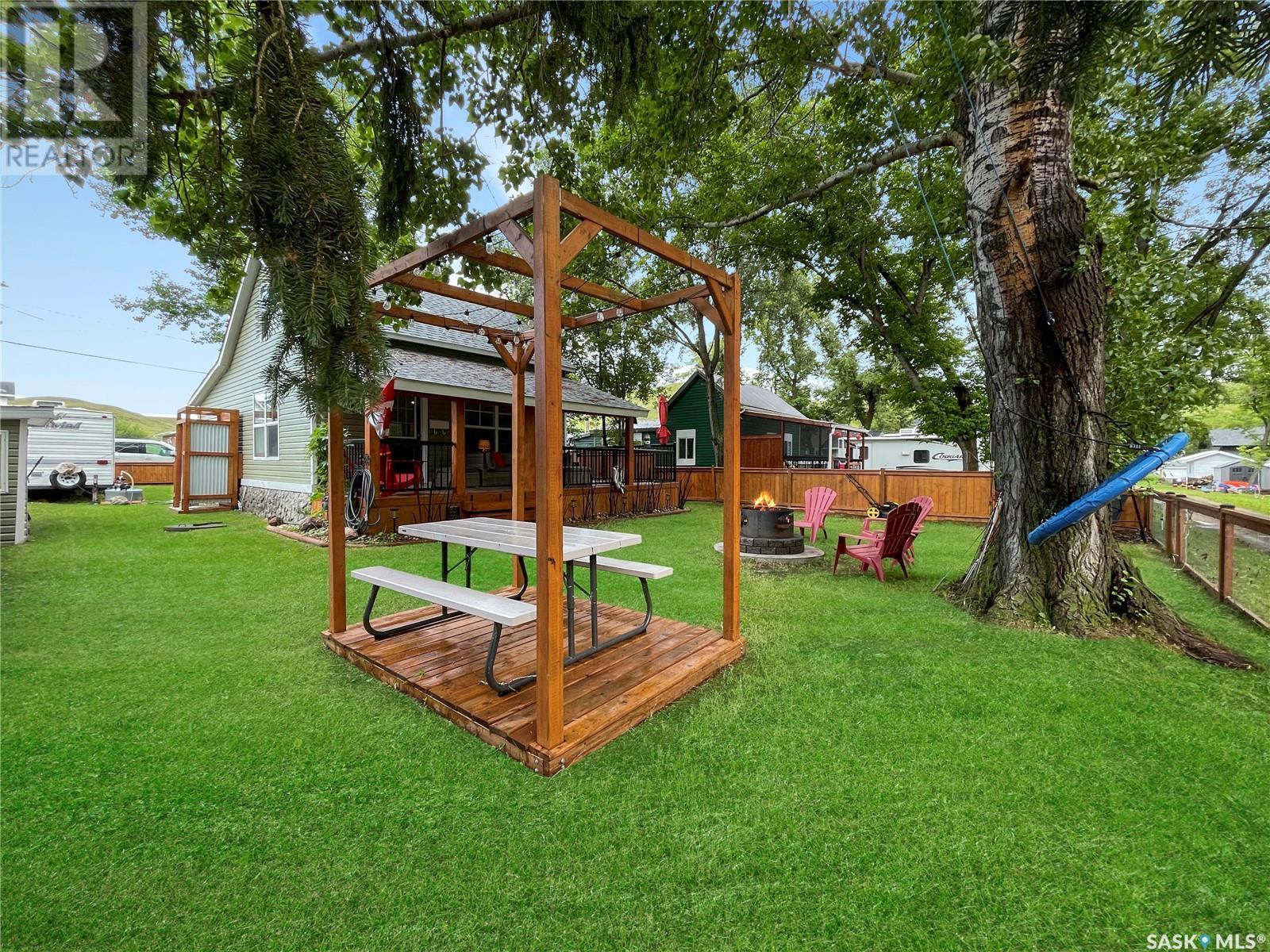 Photo 7 of 236 Janzen Drive, Lac Pelletier Rm No 107 SK