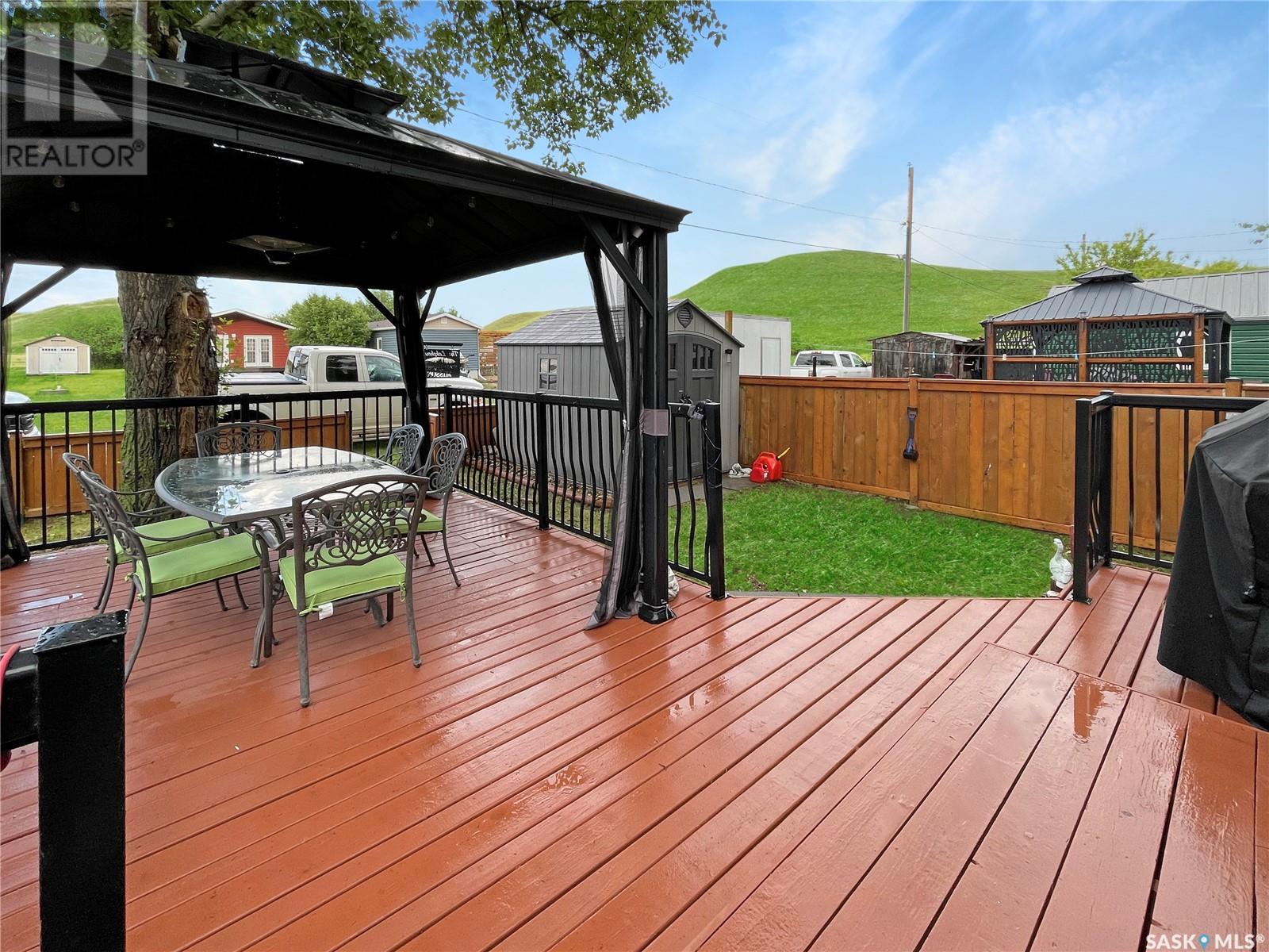 Photo 8 of 236 Janzen Drive, Lac Pelletier Rm No 107 SK