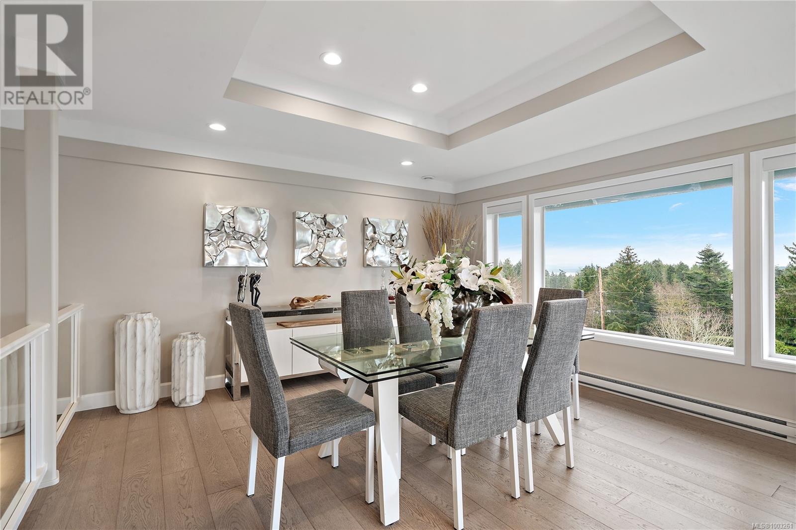 11096 Greenpark Dr, North Saanich