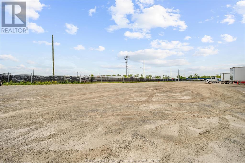 Photo 18 of 3480 Marentette Avenue, Windsor ON