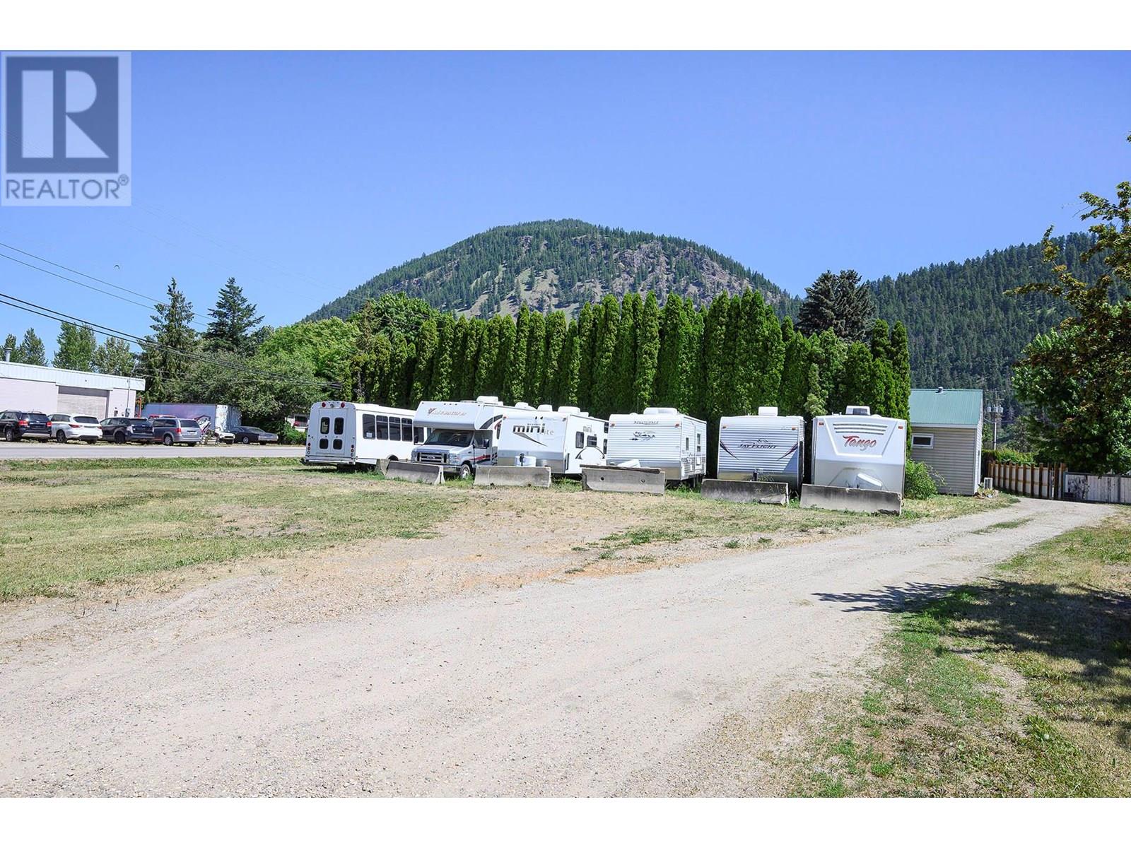 Photo 1 of 409 Shuswap Avenue, Chase BC