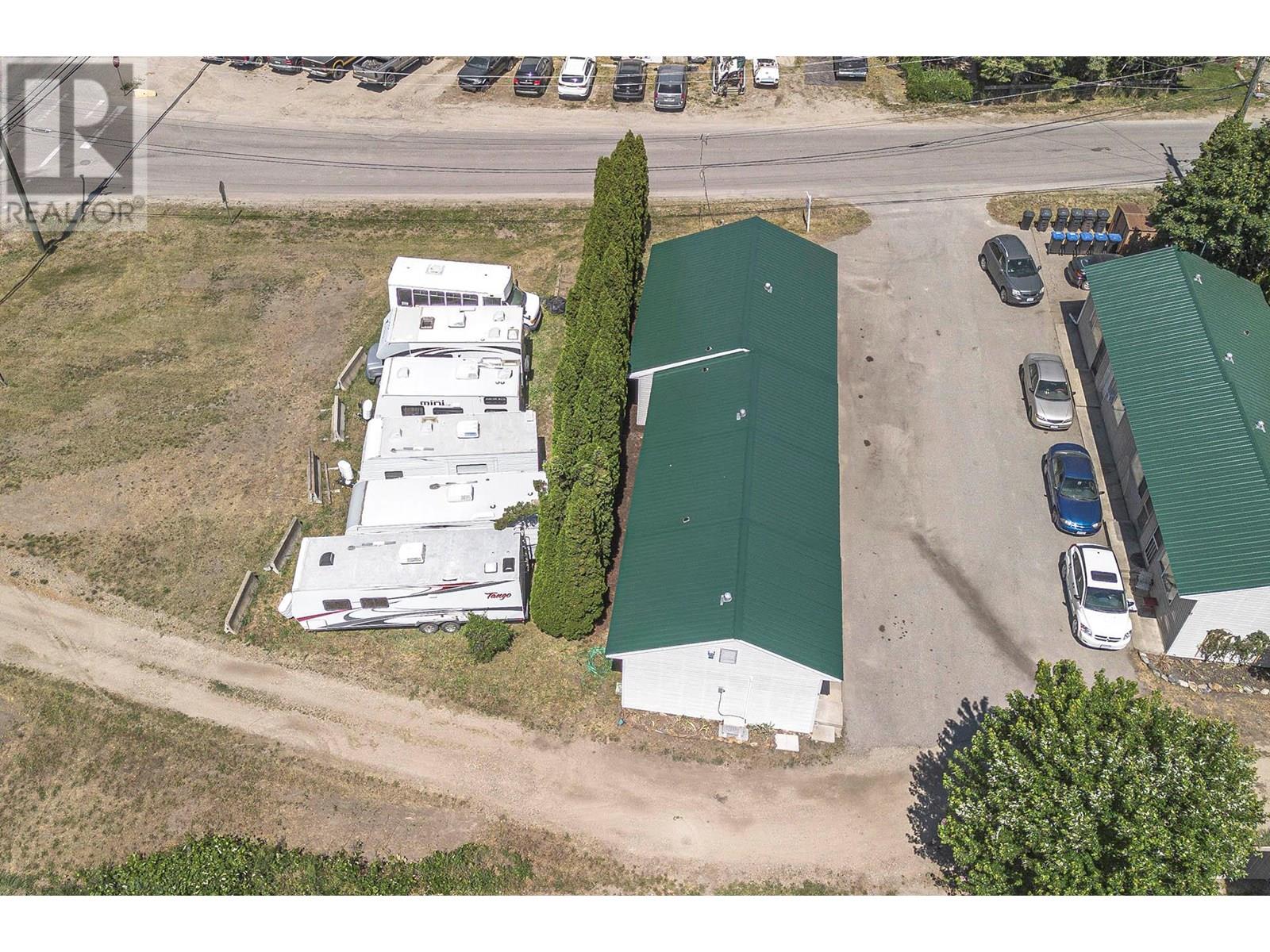 Photo 9 of 409 Shuswap Avenue, Chase BC