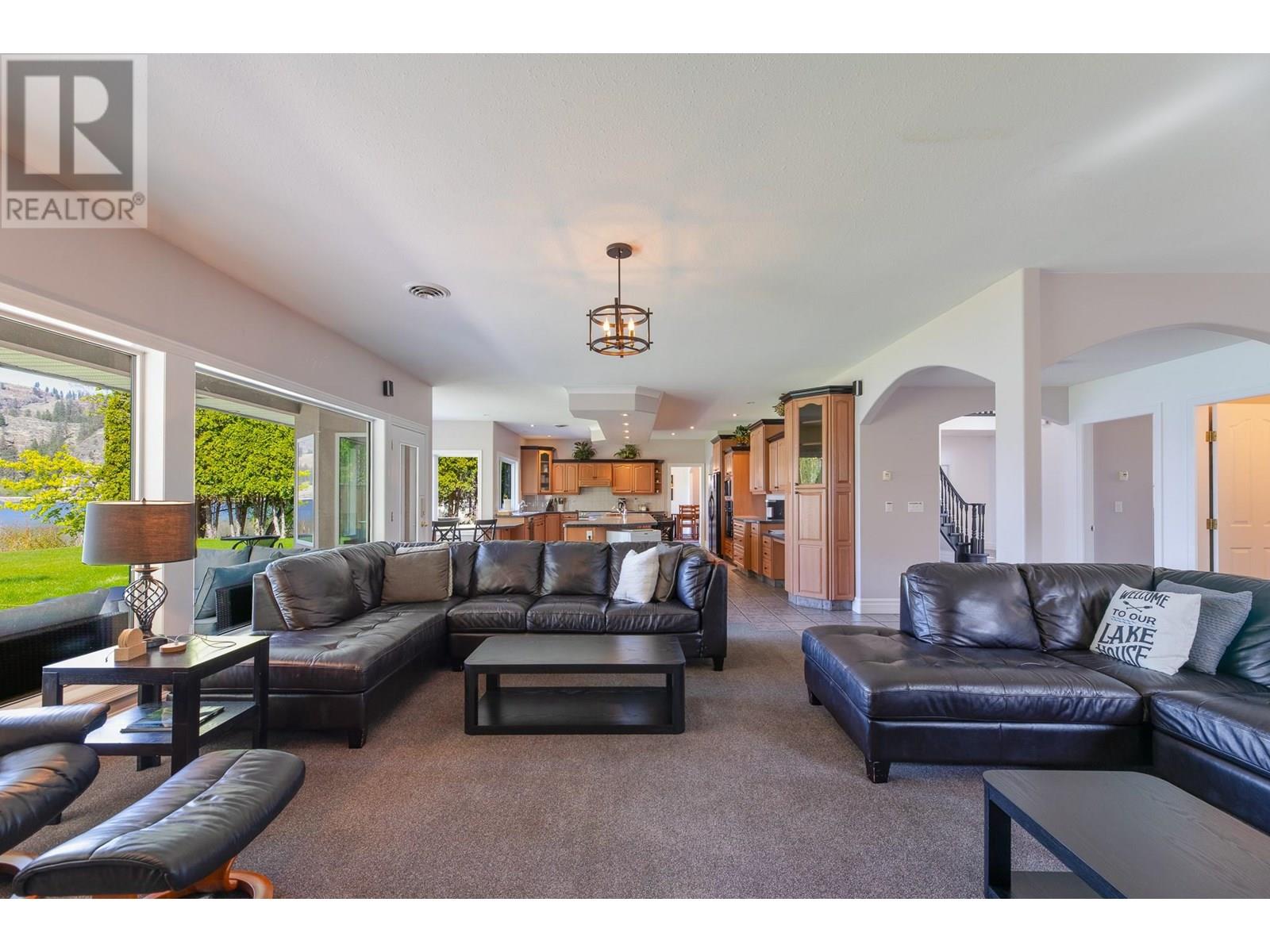 166 SUNDIAL Road, Oliver