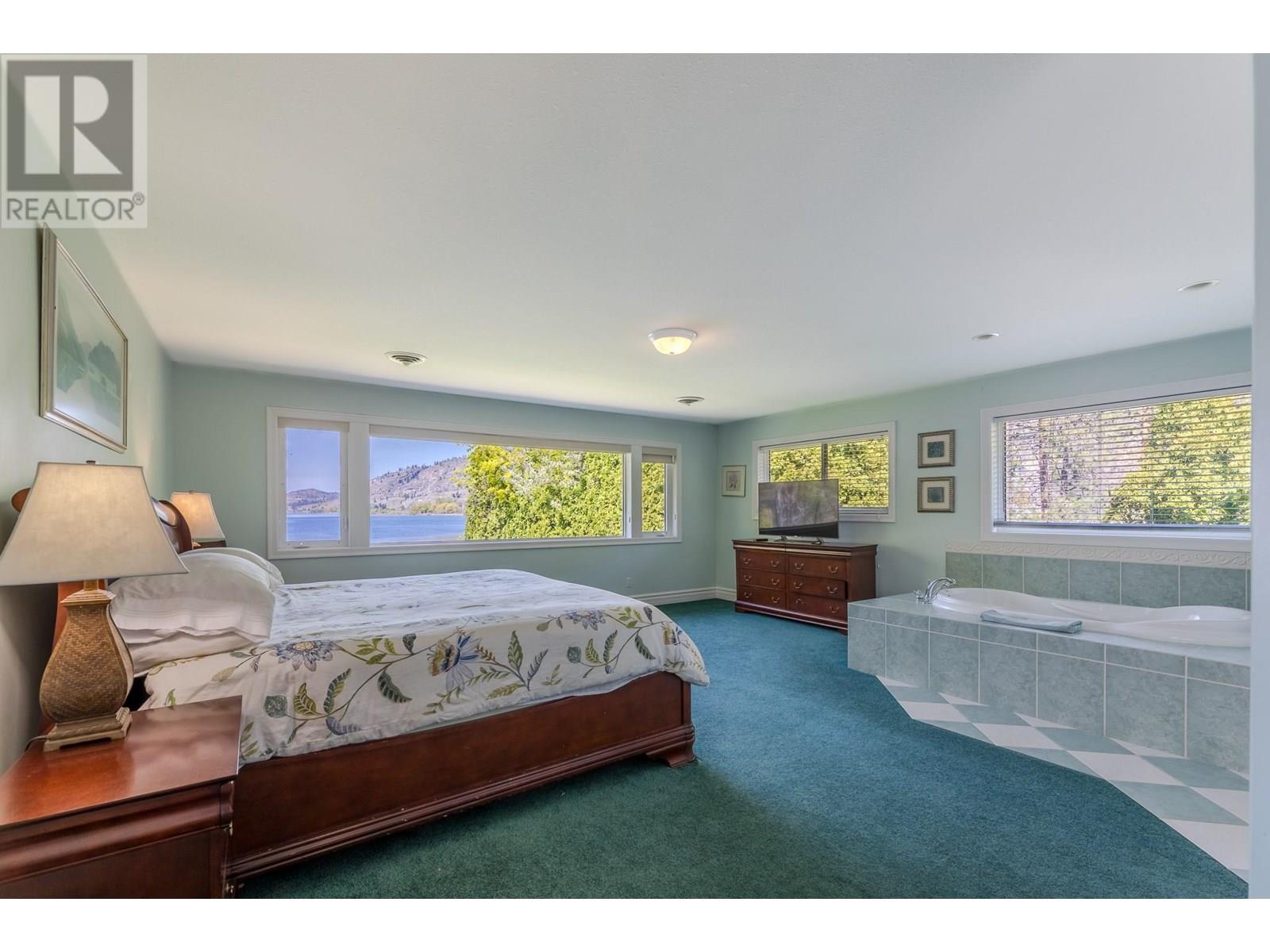 166 SUNDIAL Road, Oliver