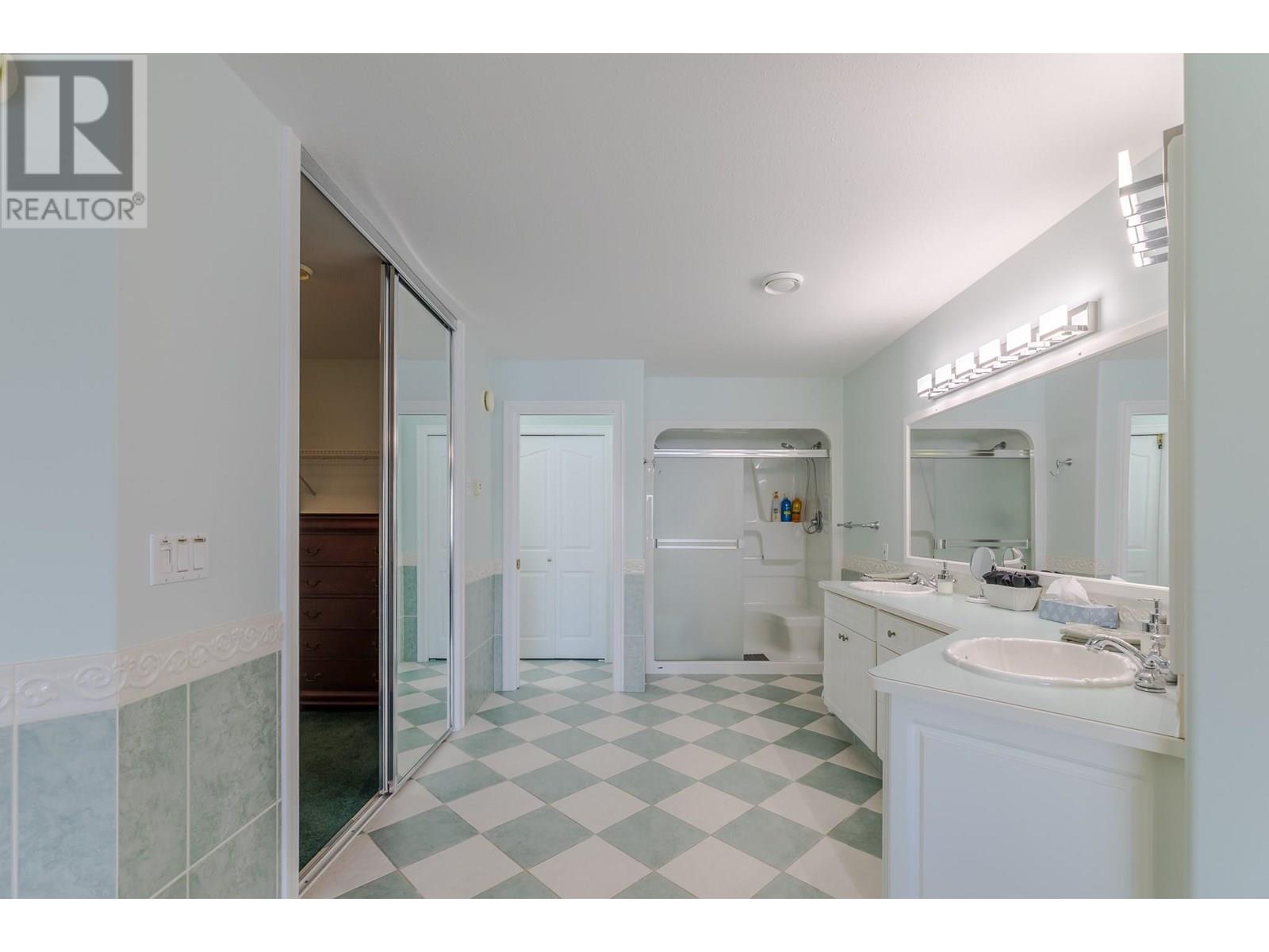 166 SUNDIAL Road - 38