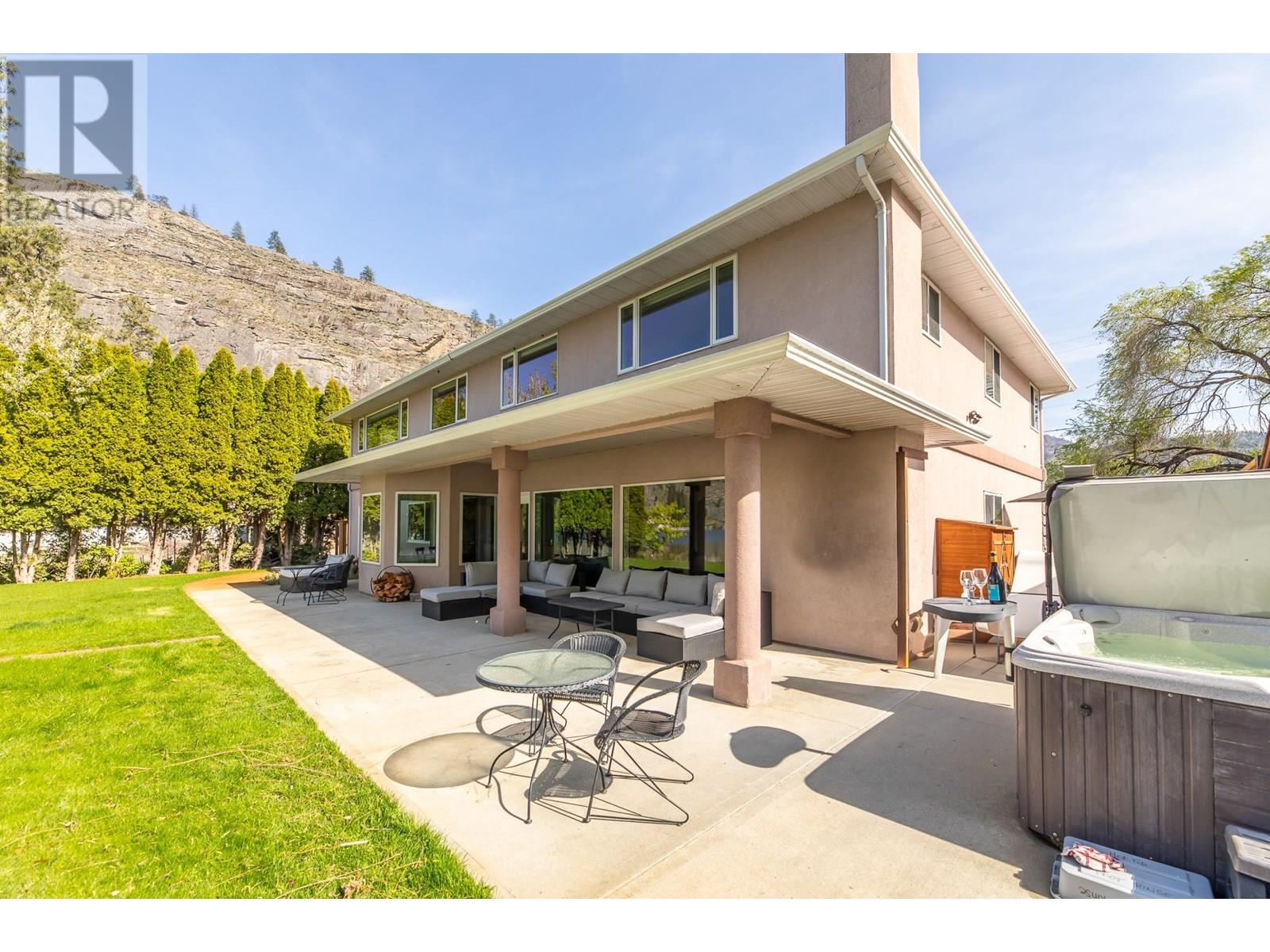 166 SUNDIAL Road, Oliver