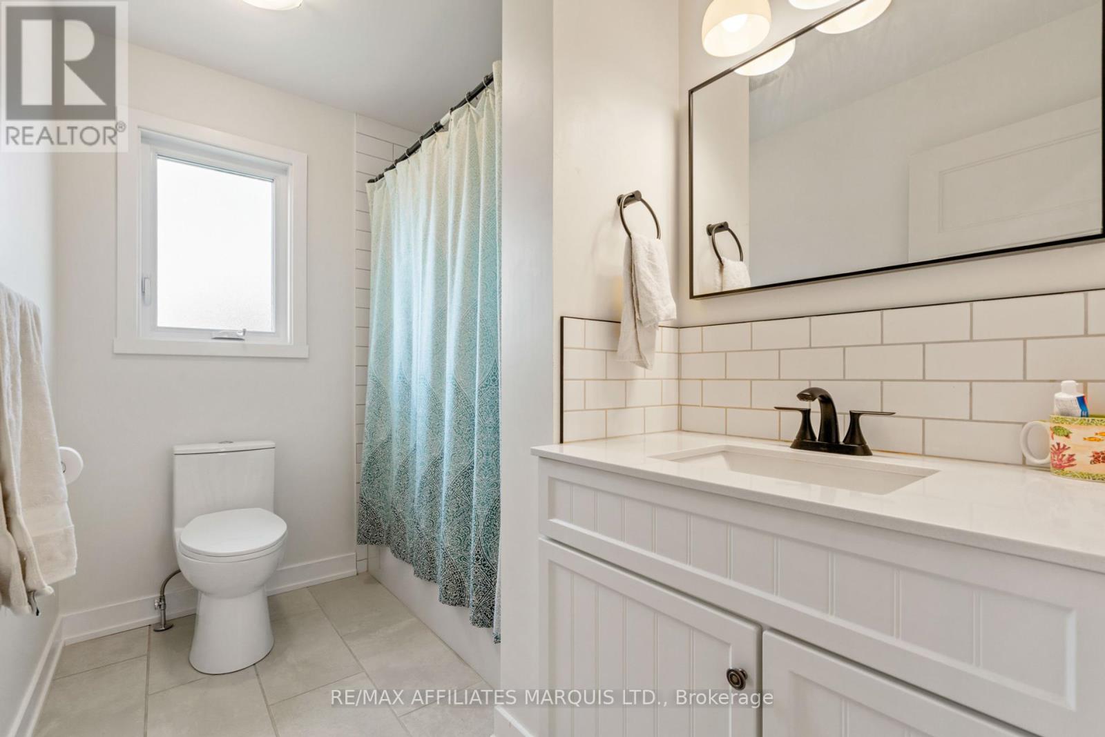 Photo 17 of 106 Bishop Street S, North Glengarry ON
