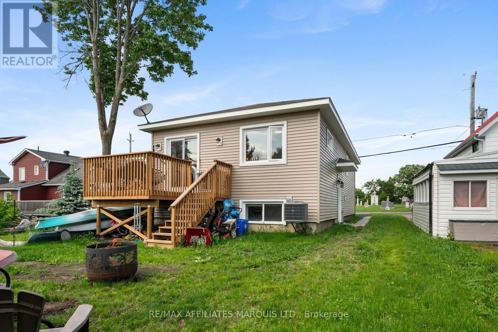 Photo 28 of 106 Bishop Street S, North Glengarry ON