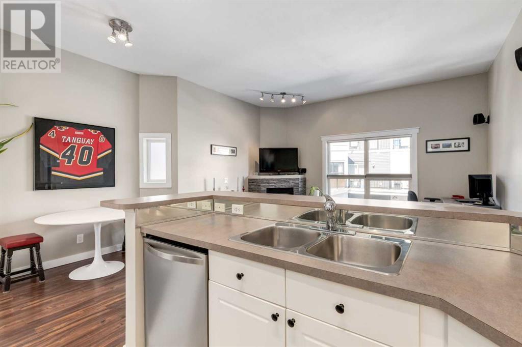 Single Family House Bungalow for Sale in    Avenue SW Beltline Calgary 