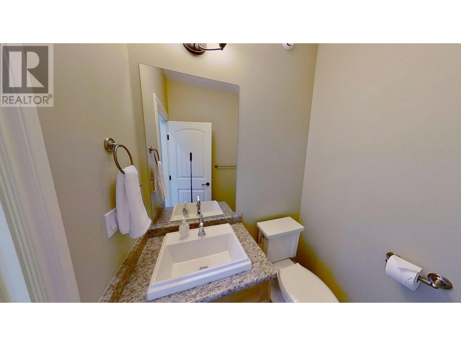 Photo 13 of 8311 87 Avenue, Fort St John BC
