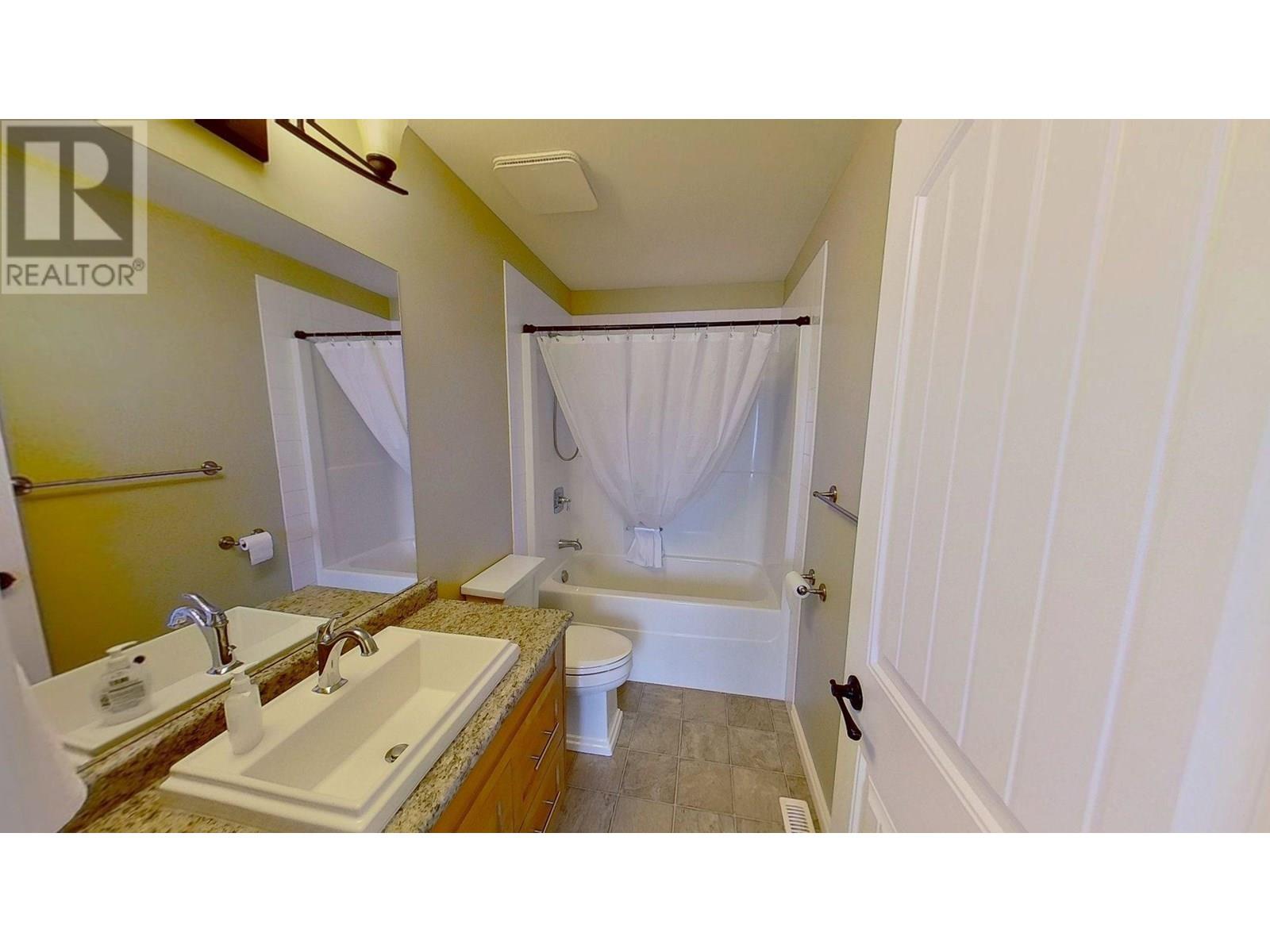 Photo 23 of 8311 87 Avenue, Fort St John BC