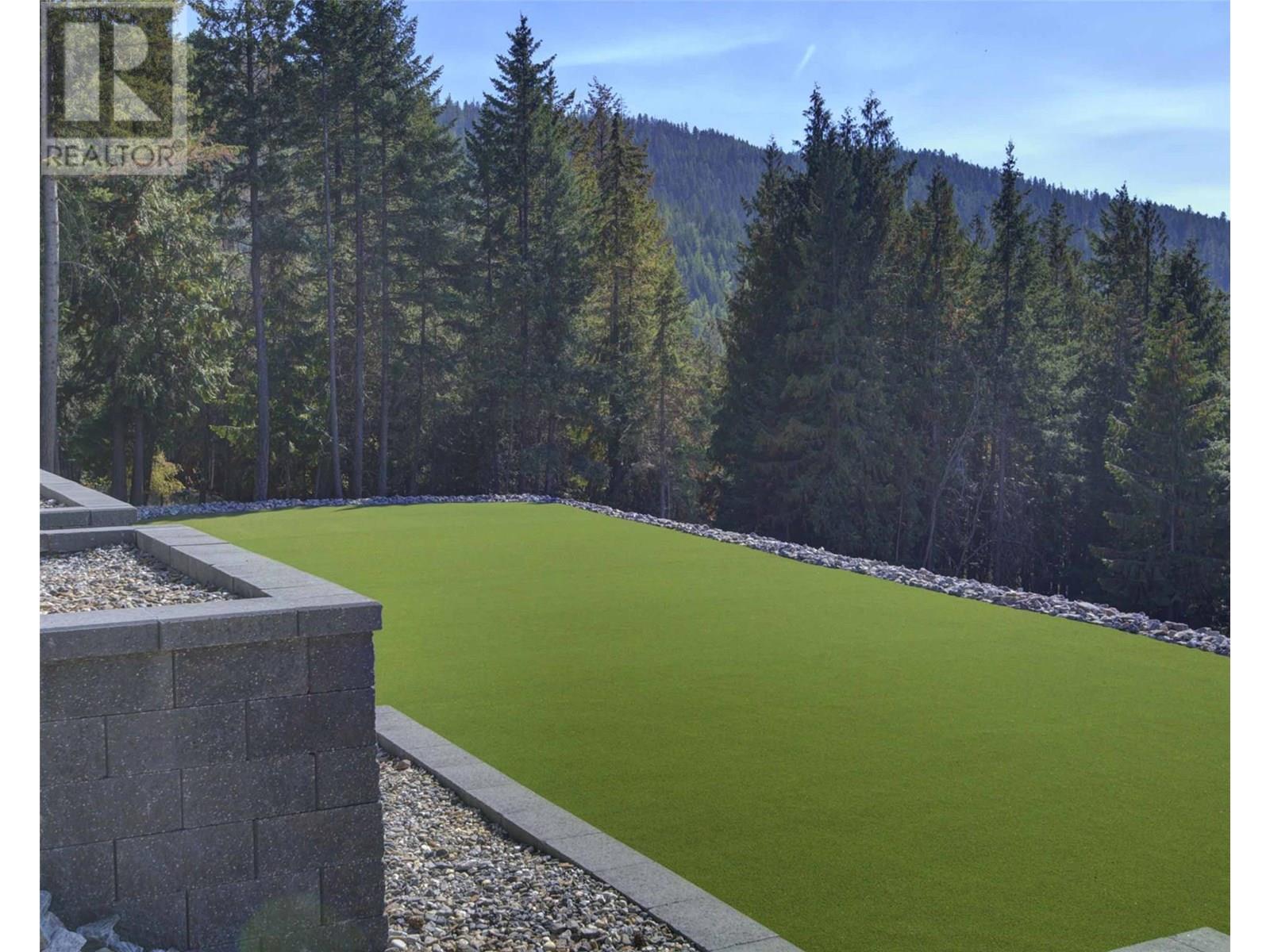  6032 Lynx Drive, Vernon