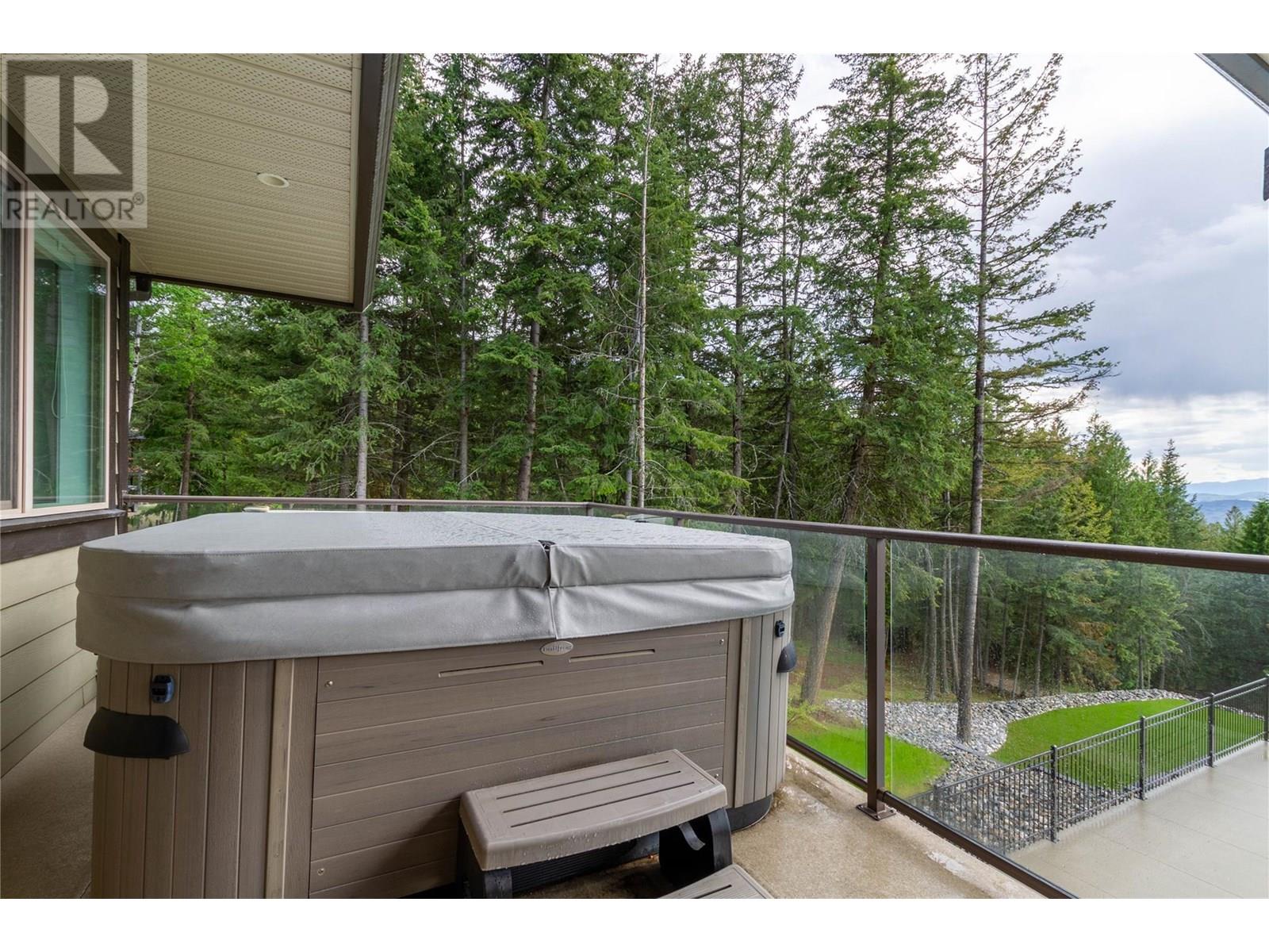  6032 Lynx Drive, Vernon