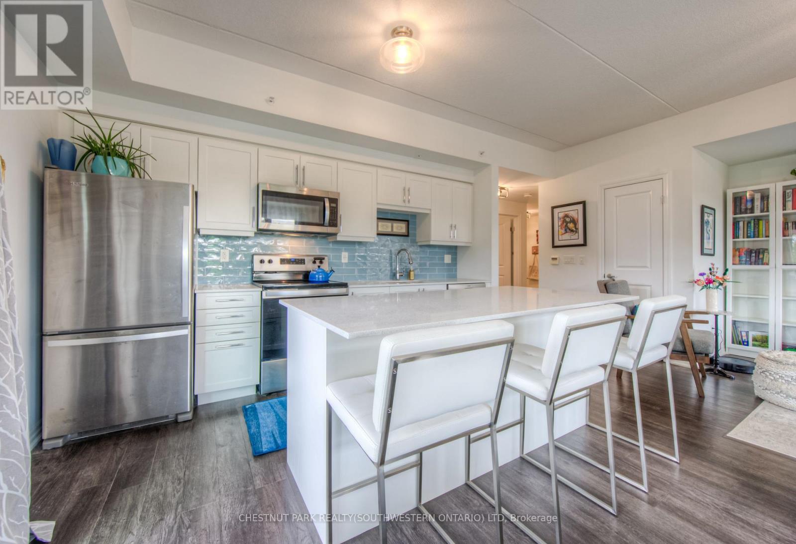Photo 32 of 213 195 Commonwealth Street, Kitchener ON