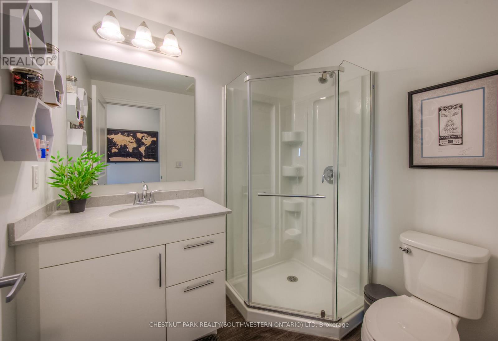 Photo 21 of 213 195 Commonwealth Street, Kitchener ON