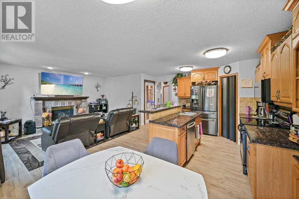 14 Mt Apex Crescent SE, Calgary, Alberta