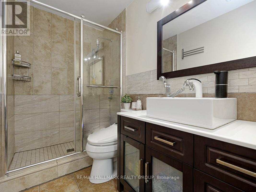 Photo 43 of 31 Hilliard Avenue, Ottawa ON